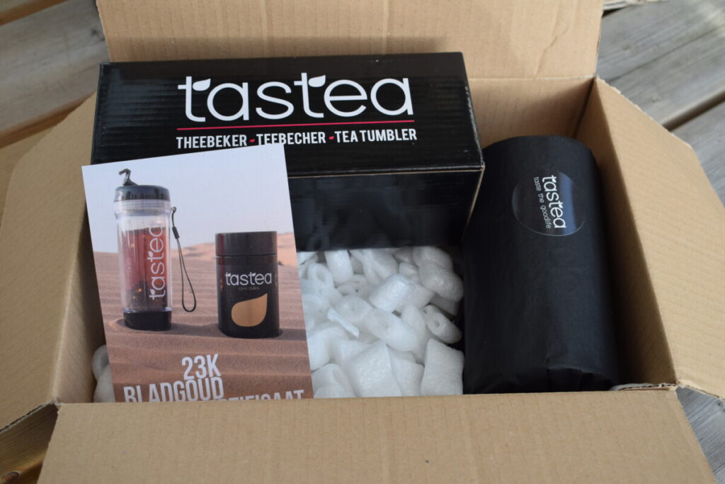 Chai Dubai tastea teablend thee proeven