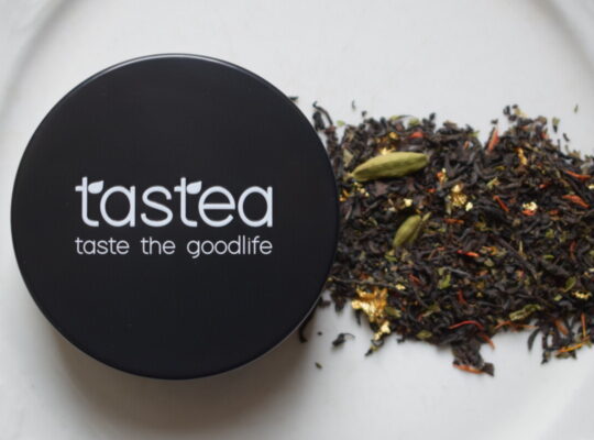 Chai Dubai tastea teablend thee proeven